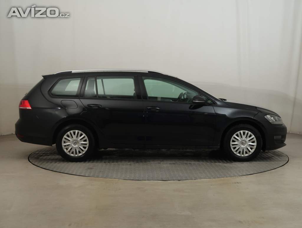 Foto inzerátu Volkswagen Golf 1.6 TDI