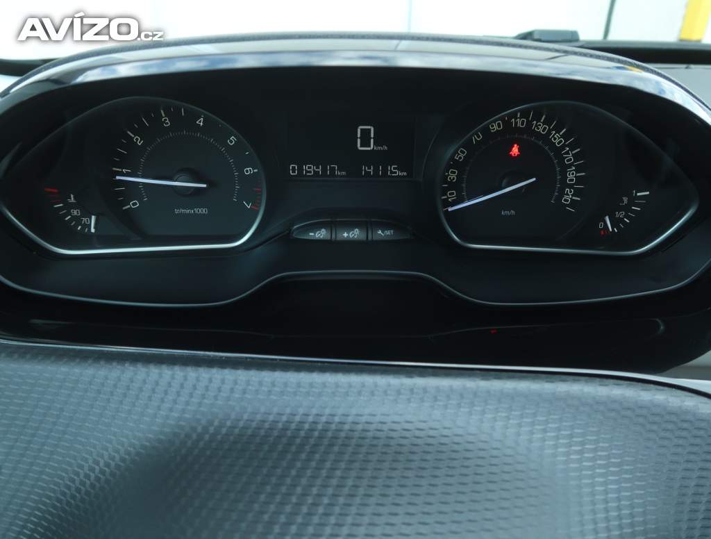 Foto inzerátu Peugeot 2008 1.2 PureTech