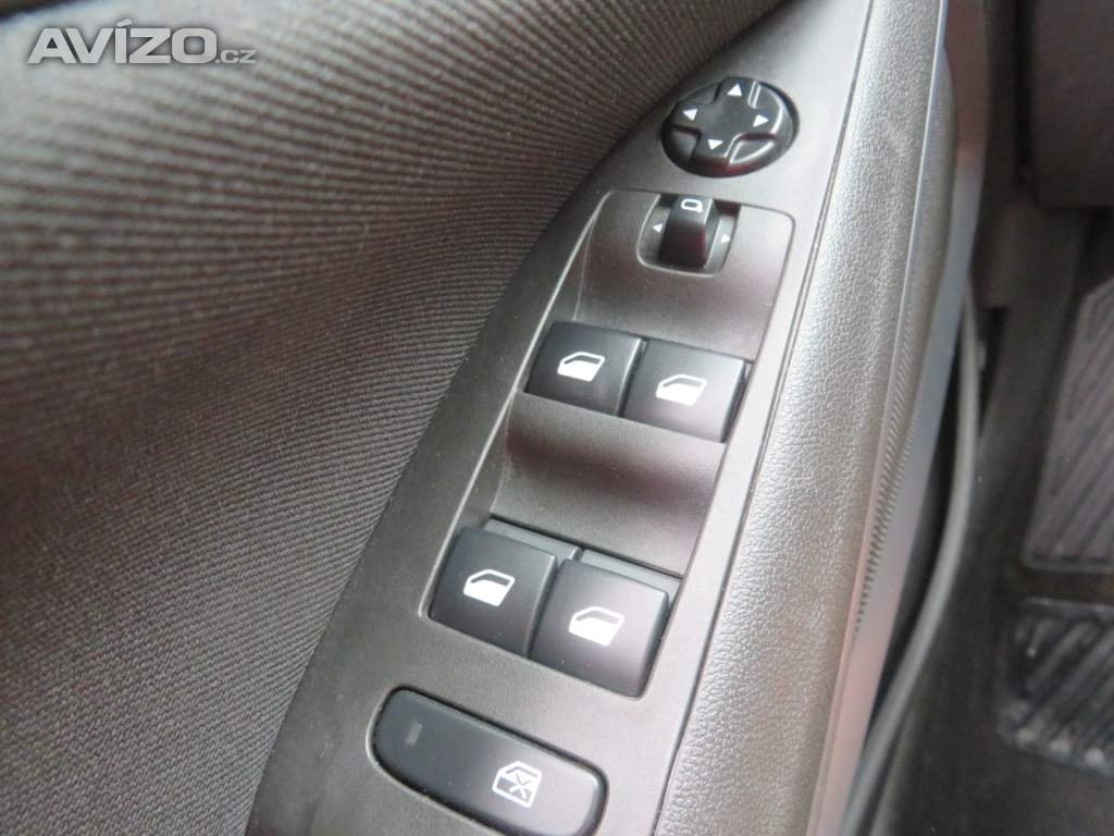 Foto inzerátu Opel Crossland 1.2 Turbo