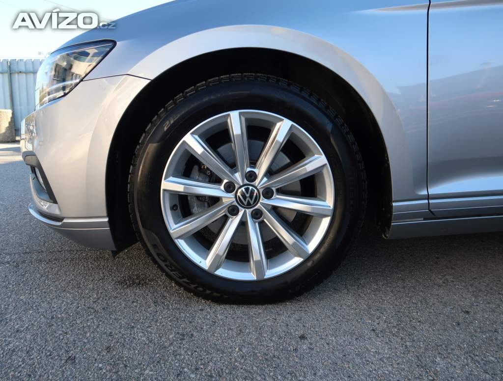 Foto inzerátu Volkswagen Passat 2.0 TDI