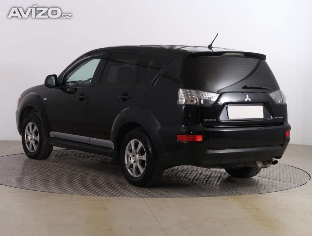 Foto inzerátu Mitsubishi Outlander 2.0 DI-D