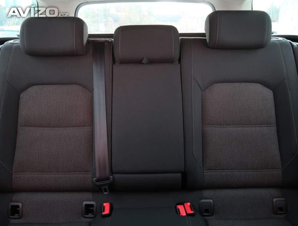 Foto inzerátu Volkswagen Passat 2.0 TDI