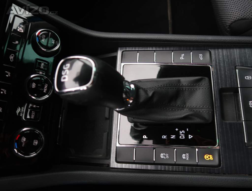 Foto inzerátu Škoda Superb 2.0 TDI