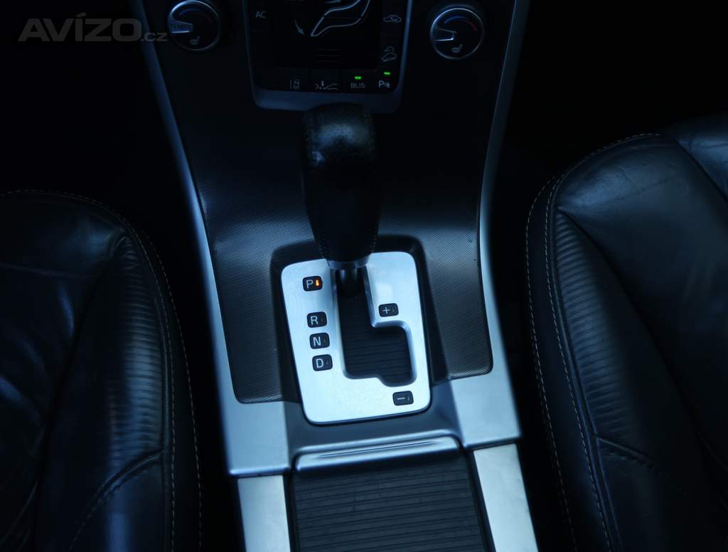 Foto inzerátu Volvo XC60 D5