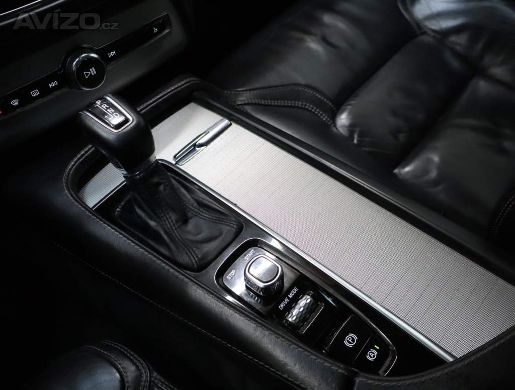 Foto inzerátu Volvo XC90 D5 AWD