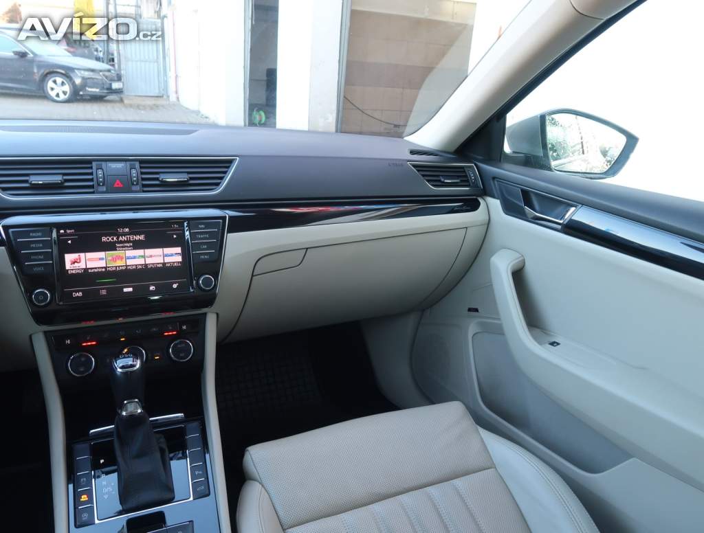 Foto inzerátu Škoda Superb 2.0 TDI