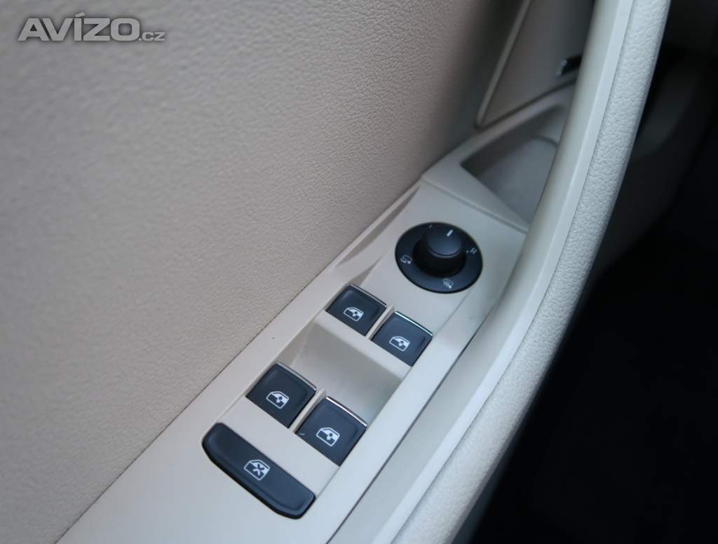 Foto inzerátu Škoda Superb 2.0 TDI