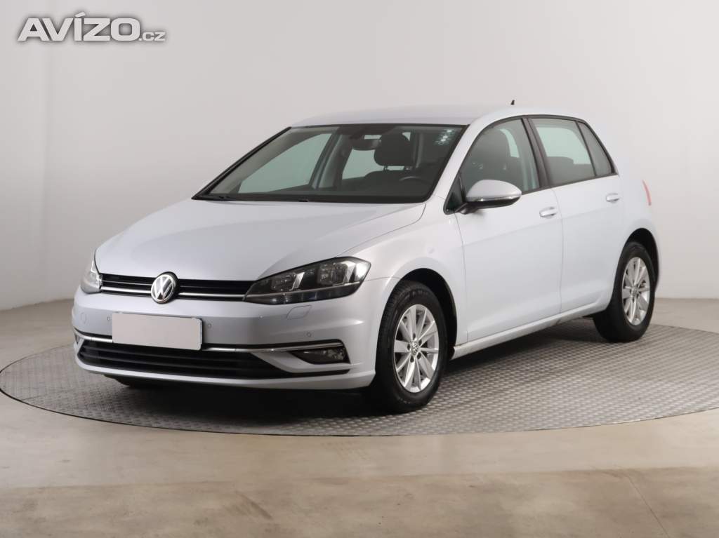 Foto inzerátu Volkswagen Golf 1.0 TSI