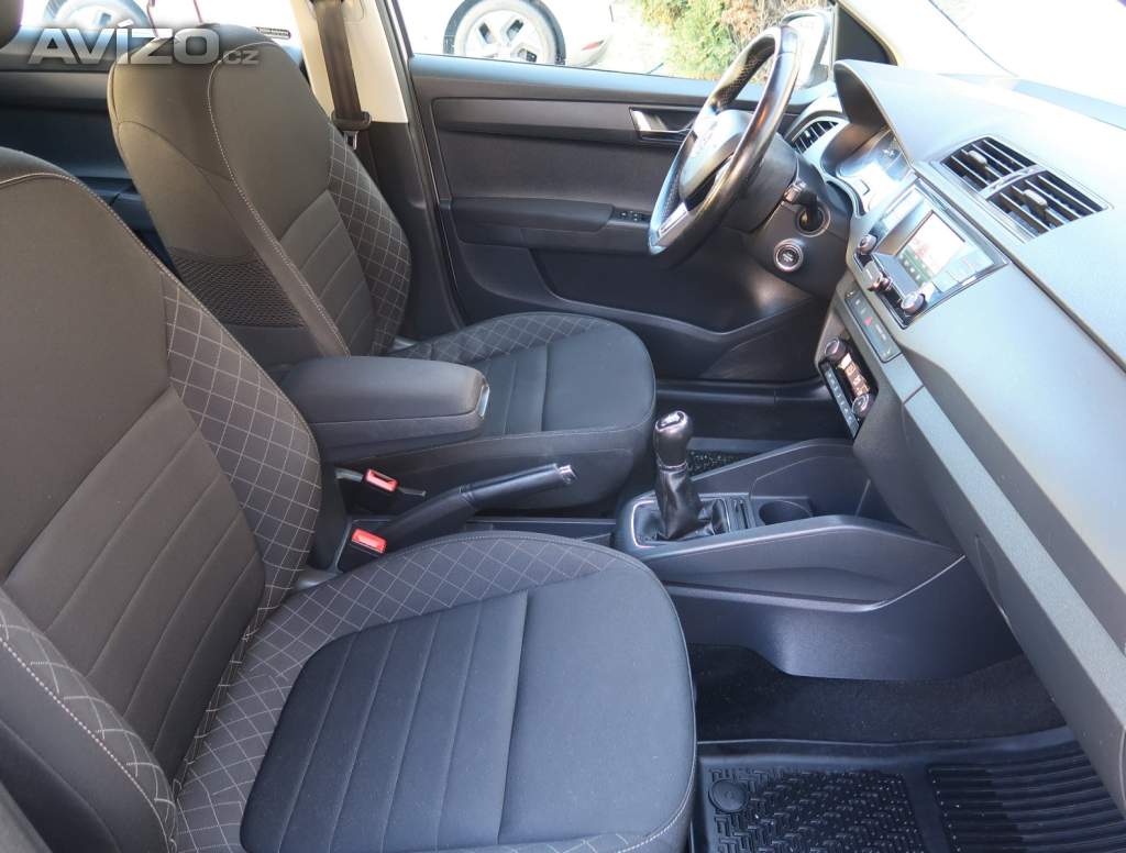 Foto inzerátu Škoda Fabia 1.2 TSI