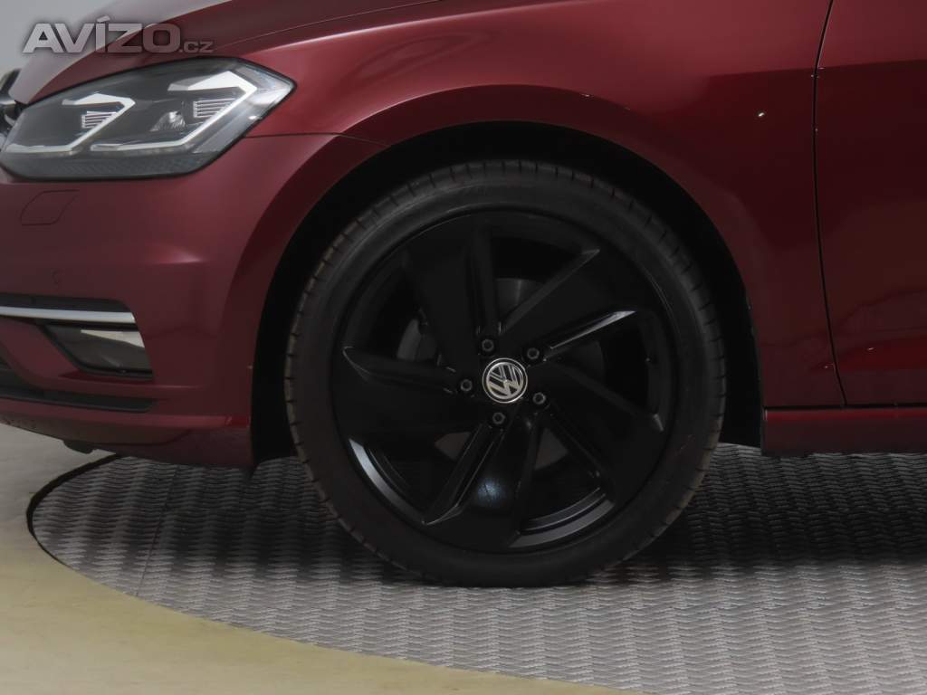 Foto inzerátu Volkswagen Golf 2.0 TDI