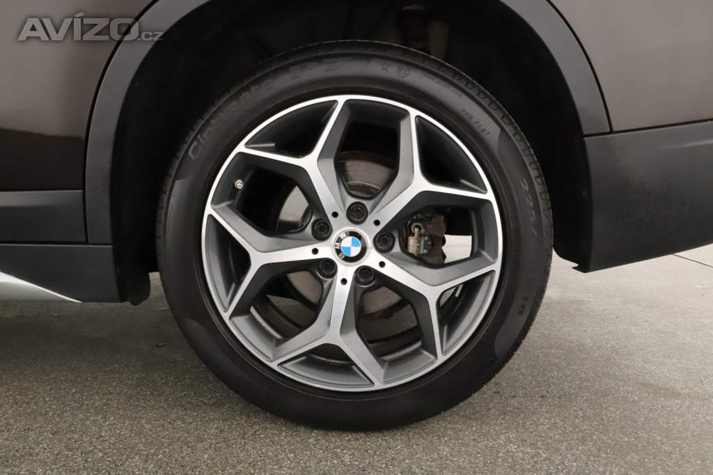 Foto inzerátu BMW X1 sDrive18i