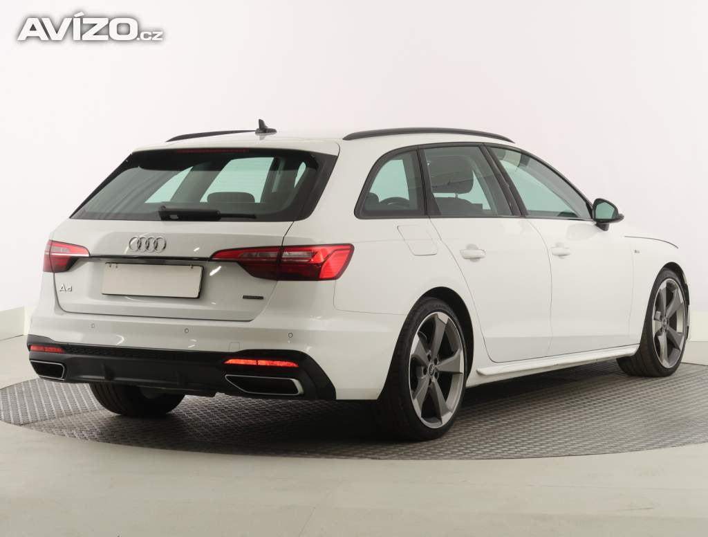 Foto inzerátu Audi A4 40 TDI