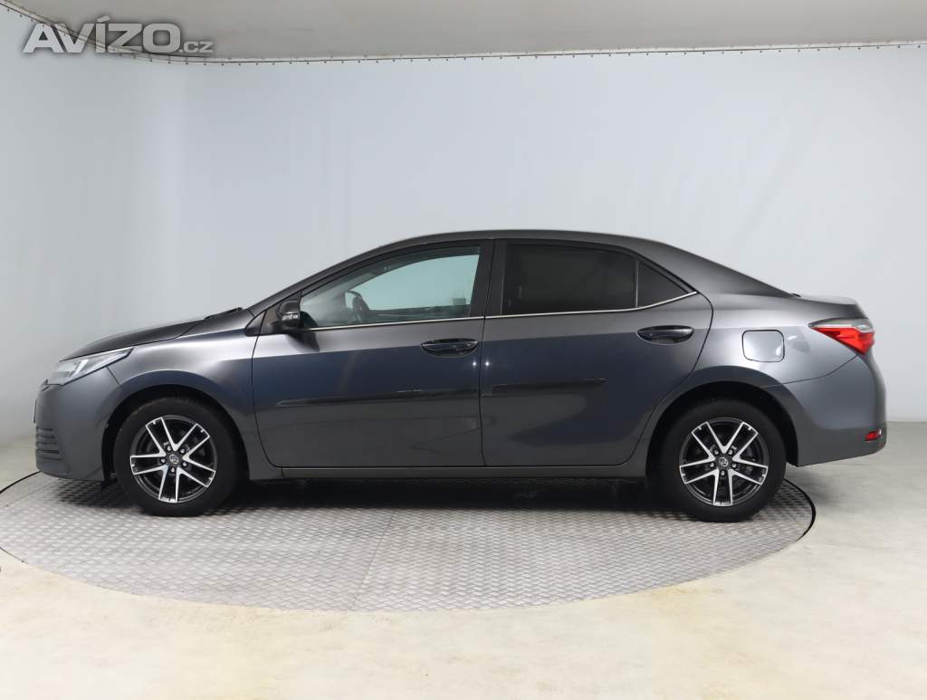 Foto inzerátu Toyota Corolla 1.6 Valvematic
