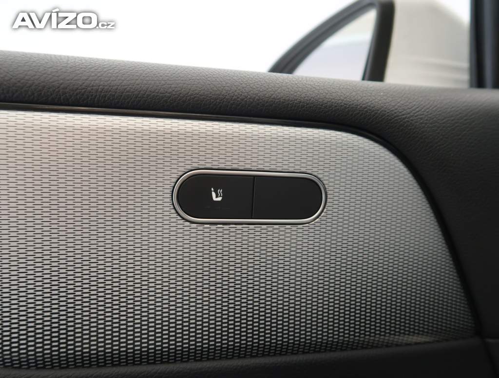 Foto inzerátu Mercedes-Benz GLB GLB 180