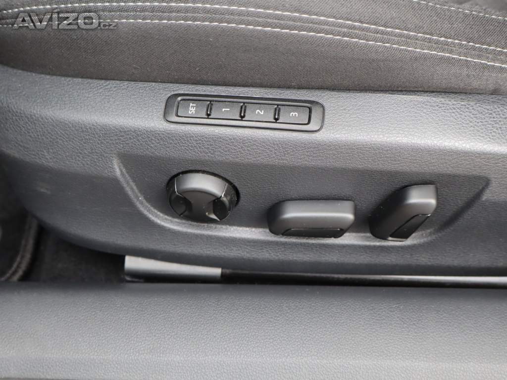 Foto inzerátu Škoda Superb 1.6 TDI