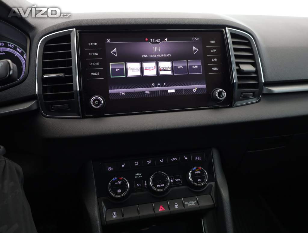 Foto inzerátu Škoda Karoq 1.0 TSI