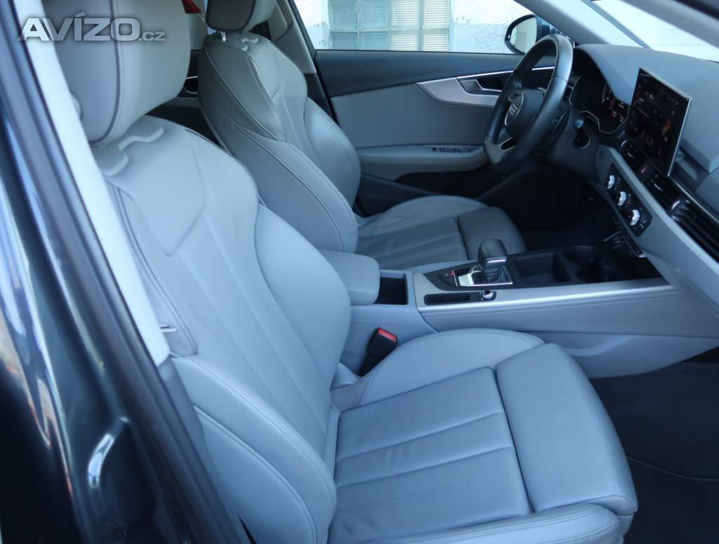 Foto inzerátu Audi A4 35 TDI