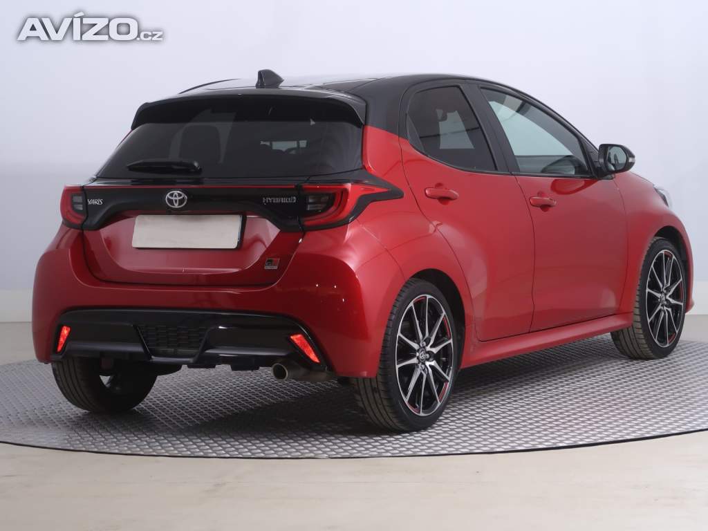 Foto inzerátu Toyota Yaris 1.5 VVT-i Hybrid