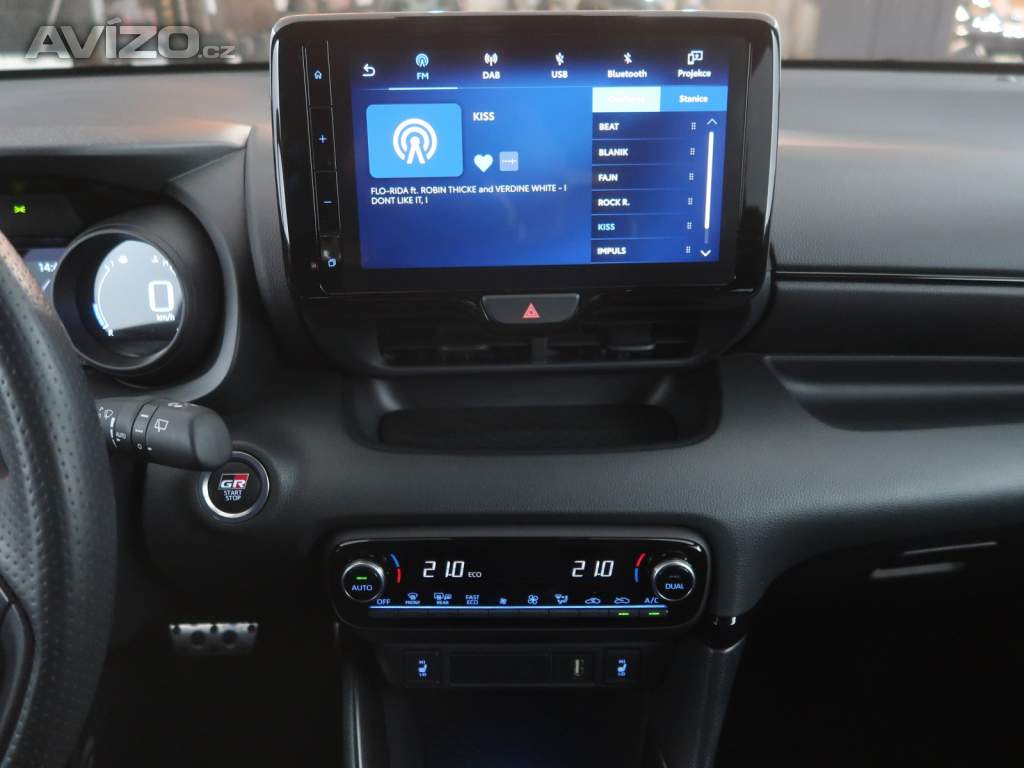 Foto inzerátu Toyota Yaris 1.5 VVT-i Hybrid