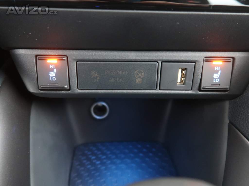 Foto inzerátu Toyota Yaris 1.5 VVT-i Hybrid