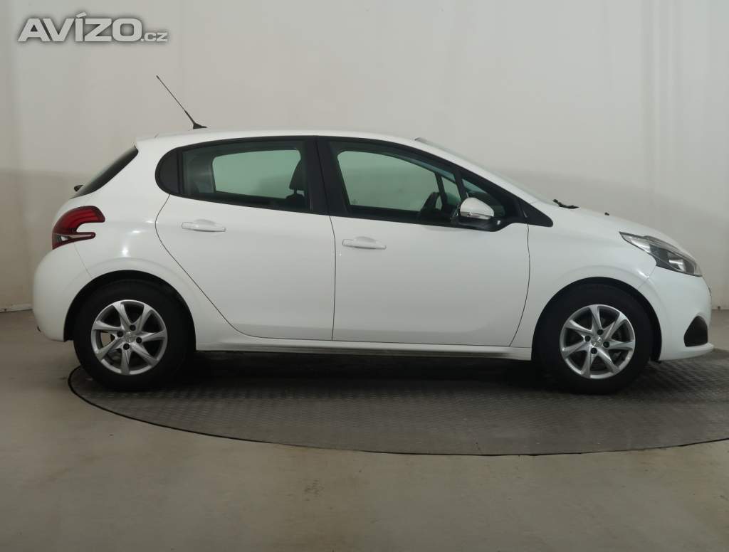 Foto inzerátu Peugeot 208 1.2 PureTech