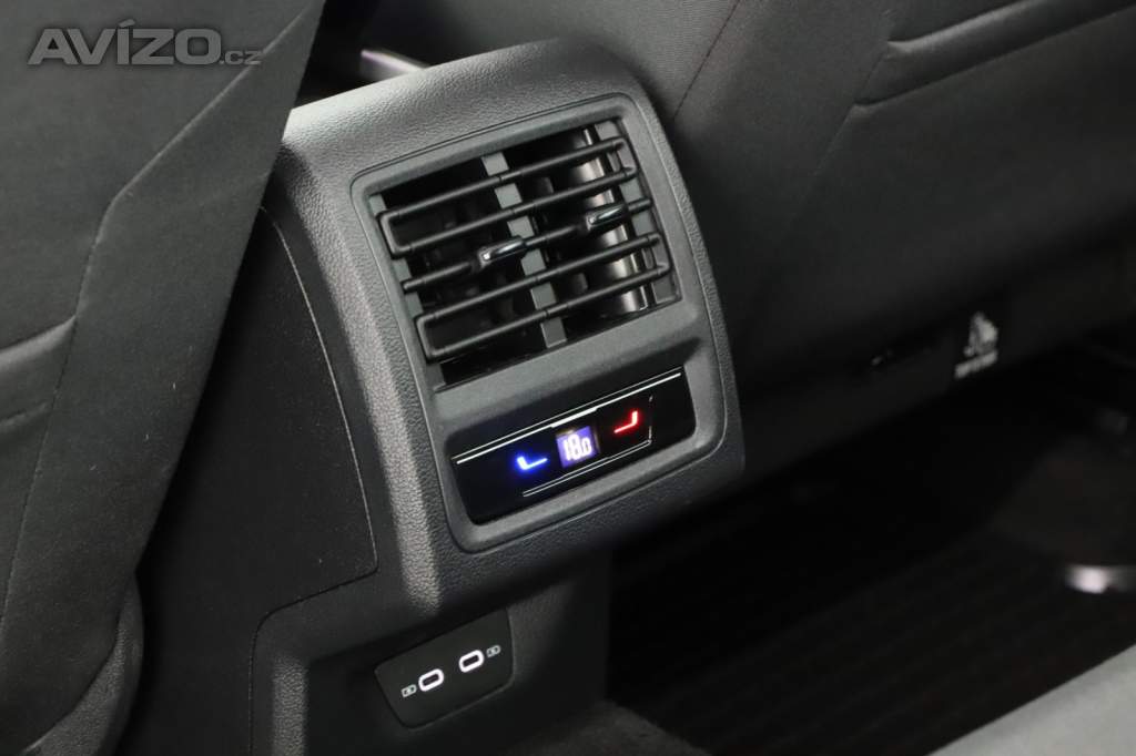 Foto inzerátu VW Golf 1.0 TSI