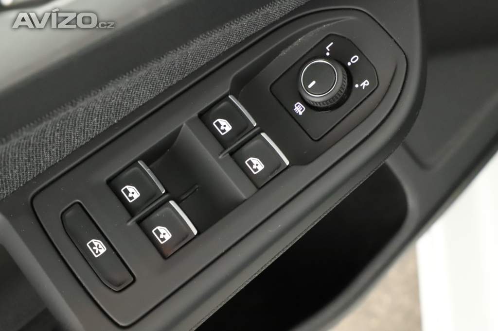 Foto inzerátu VW Golf 1.0 TSI