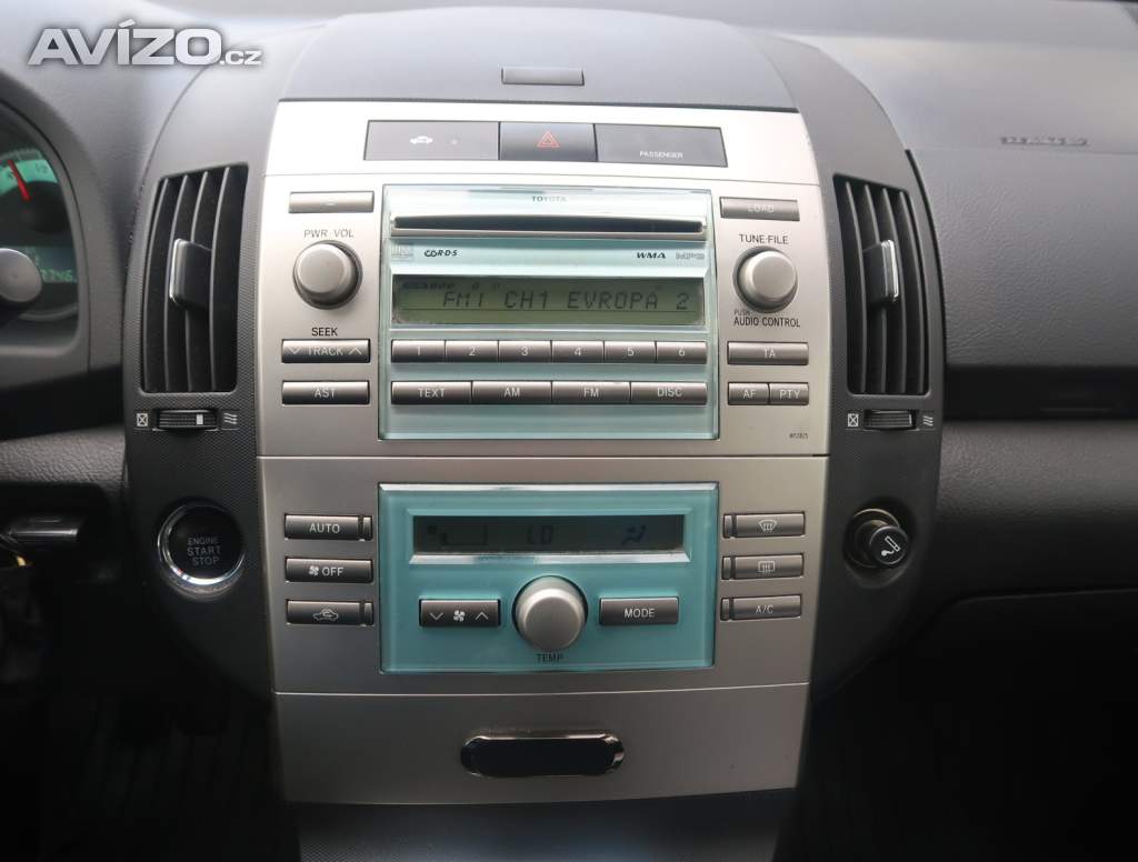 Foto inzerátu Toyota Corolla Verso 1.8