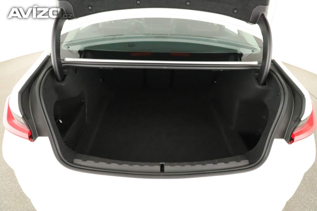 Foto inzerátu BMW 3 318 i