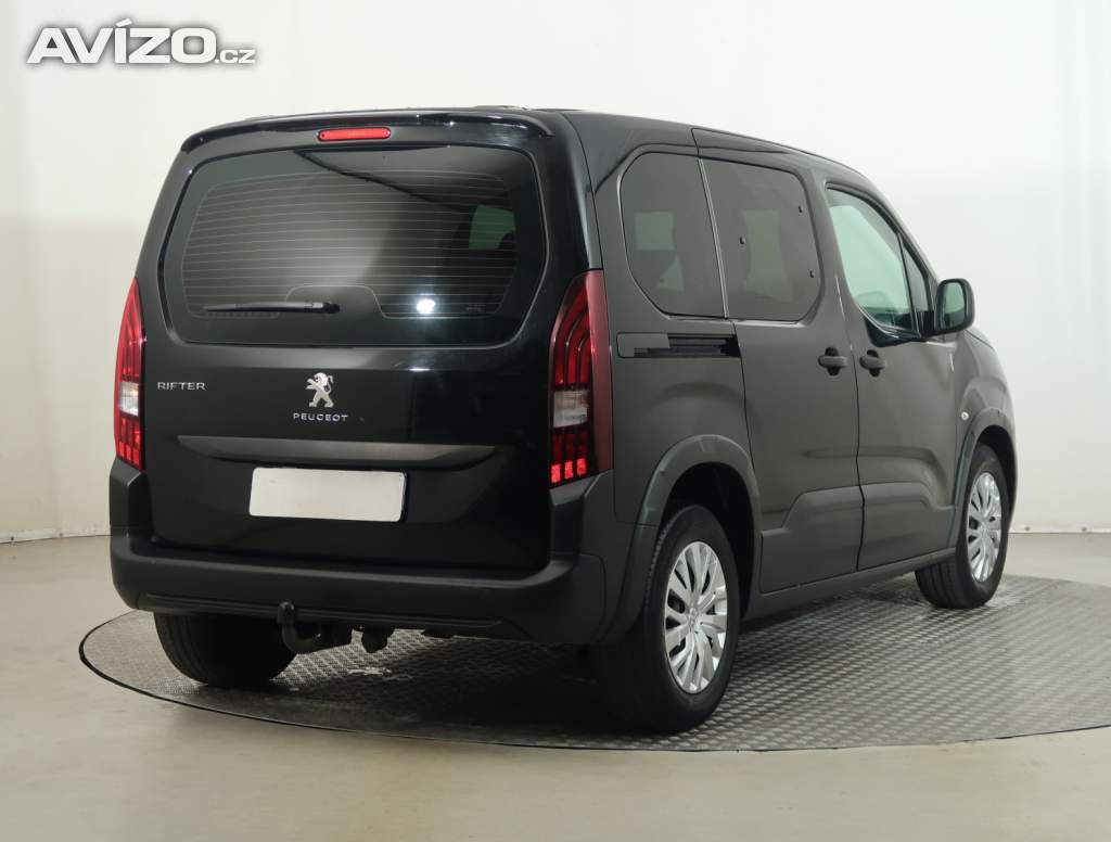 Foto inzerátu Peugeot Rifter 1.2 PureTech