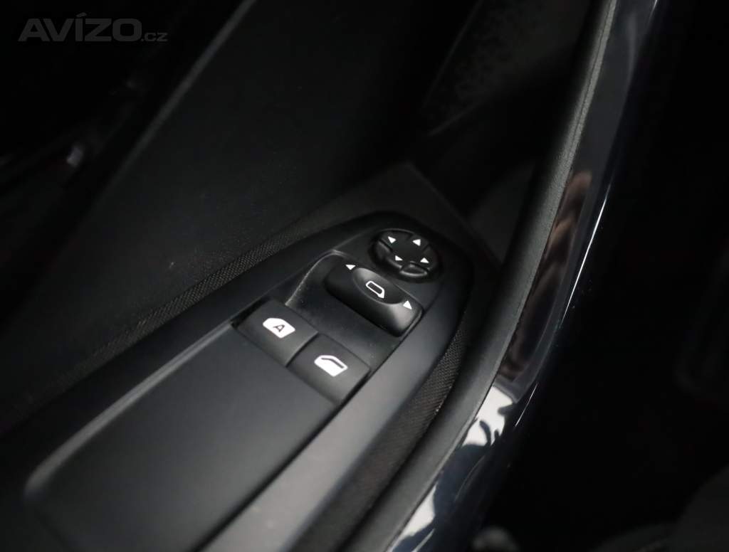 Foto inzerátu Peugeot 208 1.2 PureTech