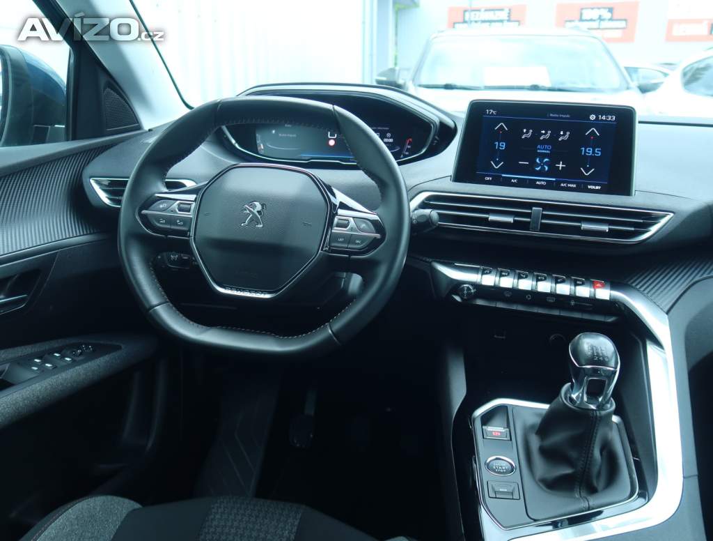 Foto inzerátu Peugeot 3008 1.2 PureTech