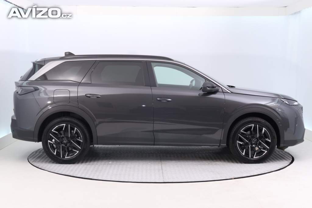 Foto inzerátu Peugeot 5008 PureTech 130