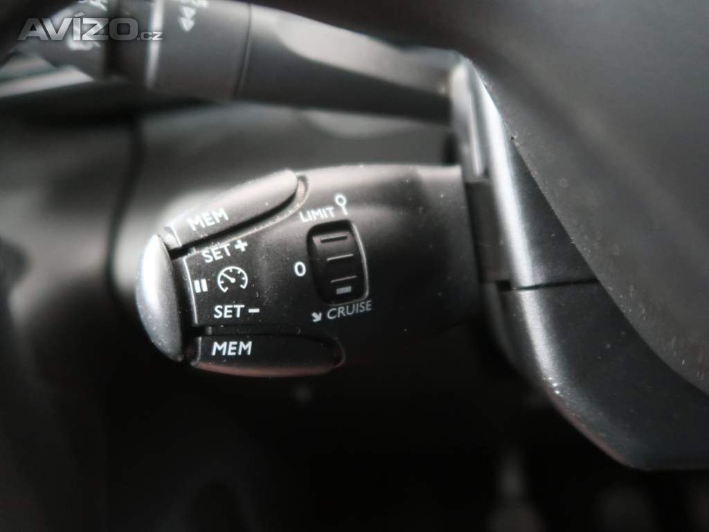 Foto inzerátu Peugeot Rifter 1.5 BlueHDi