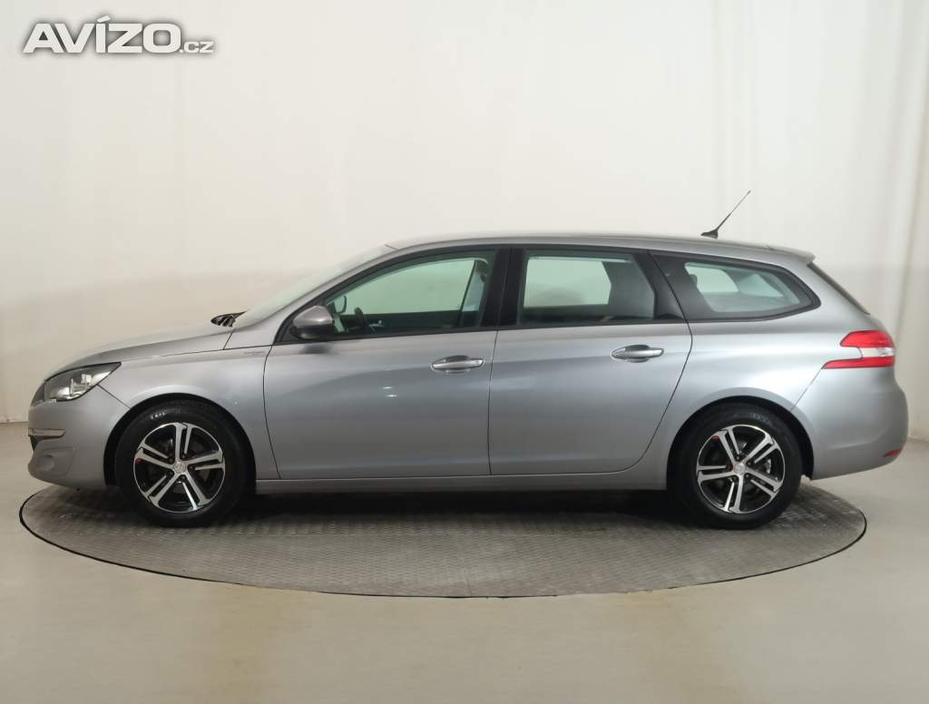 Foto inzerátu Peugeot 308 1.2 PureTech
