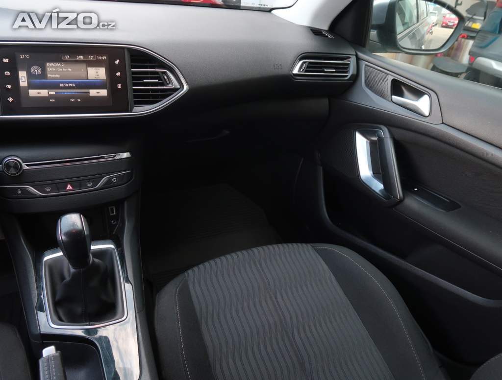 Foto inzerátu Peugeot 308 1.2 PureTech