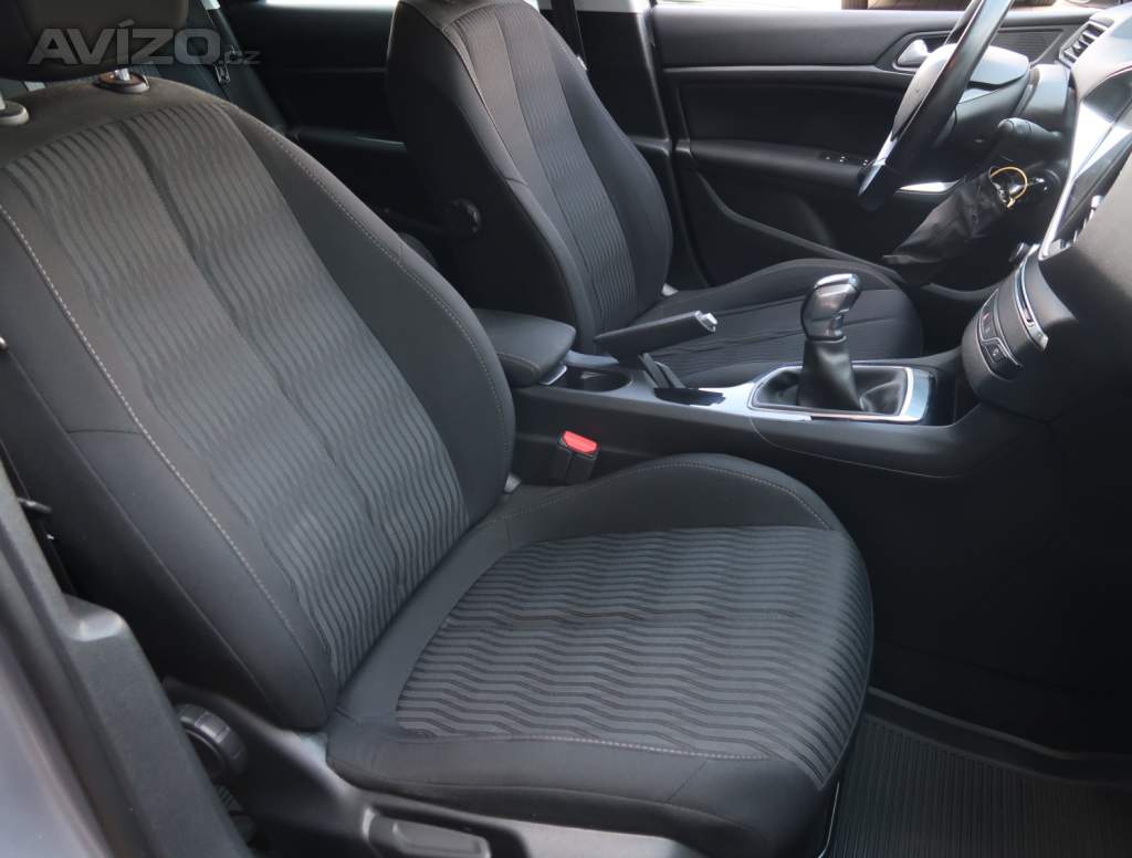 Foto inzerátu Peugeot 308 1.2 PureTech