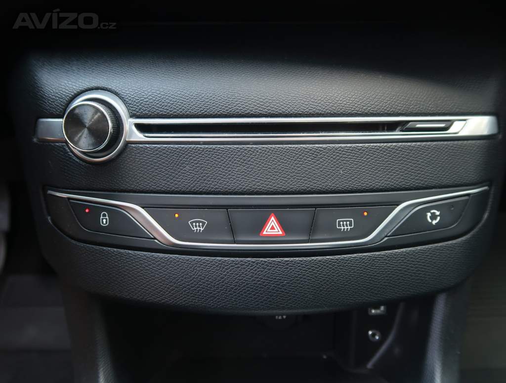 Foto inzerátu Peugeot 308 1.2 PureTech