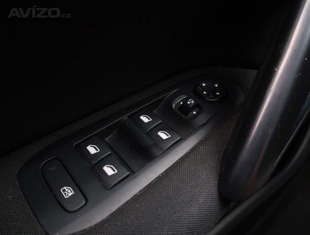 Foto inzerátu Peugeot 308 1.2 PureTech