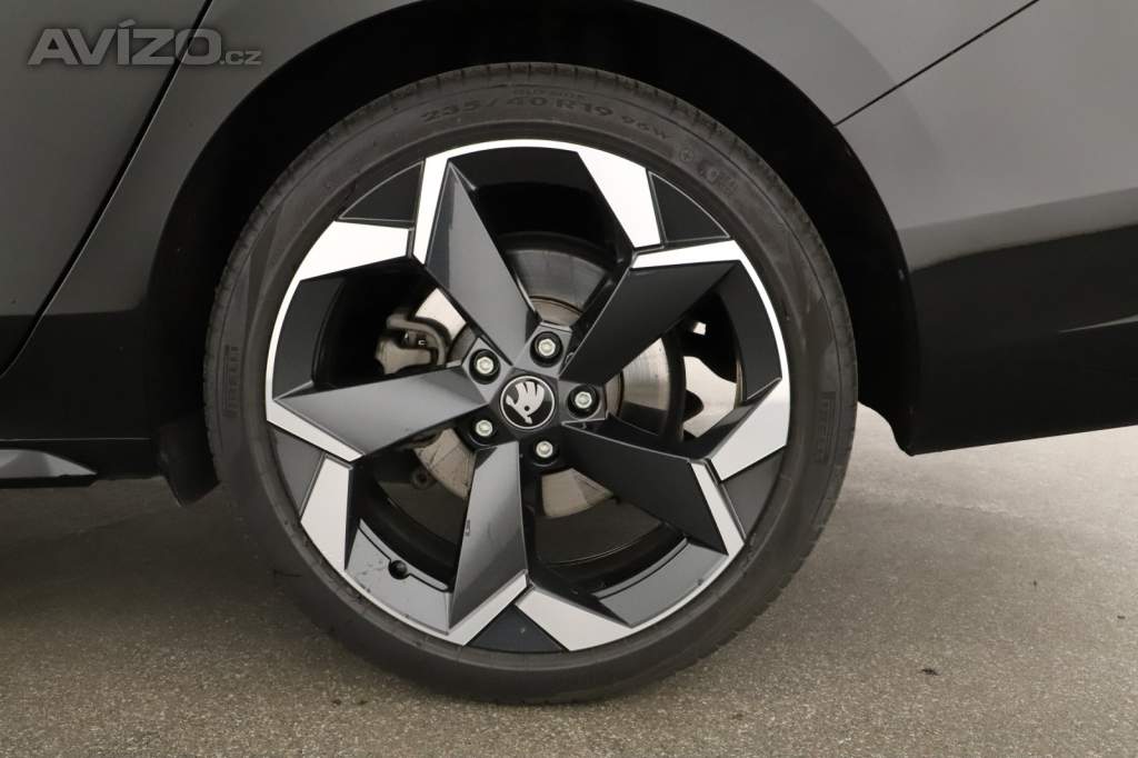 Foto inzerátu Skoda Superb 2.0 TDI