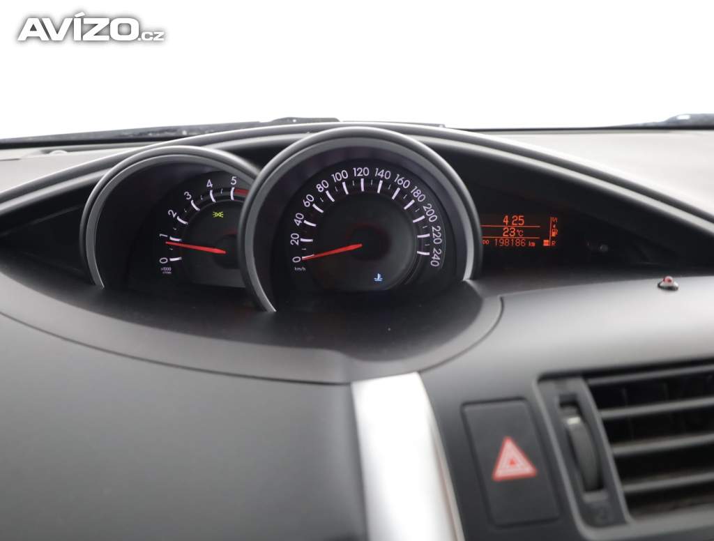 Foto inzerátu Toyota Verso 1.6 D-4D