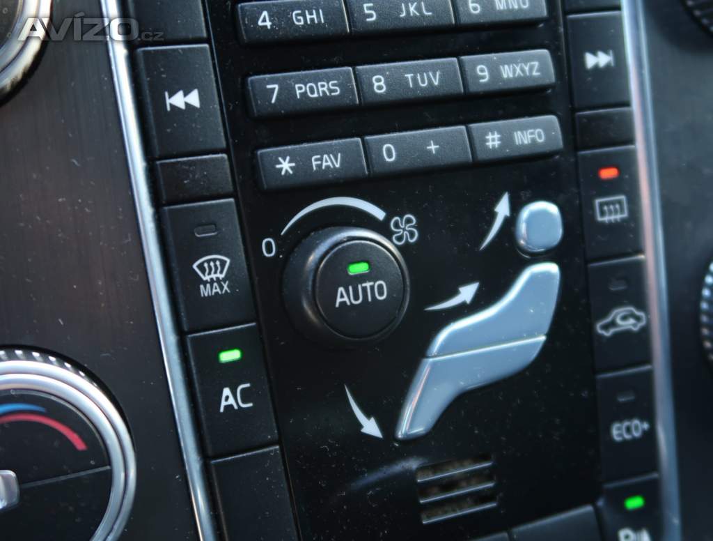 Foto inzerátu Volvo XC60 D4
