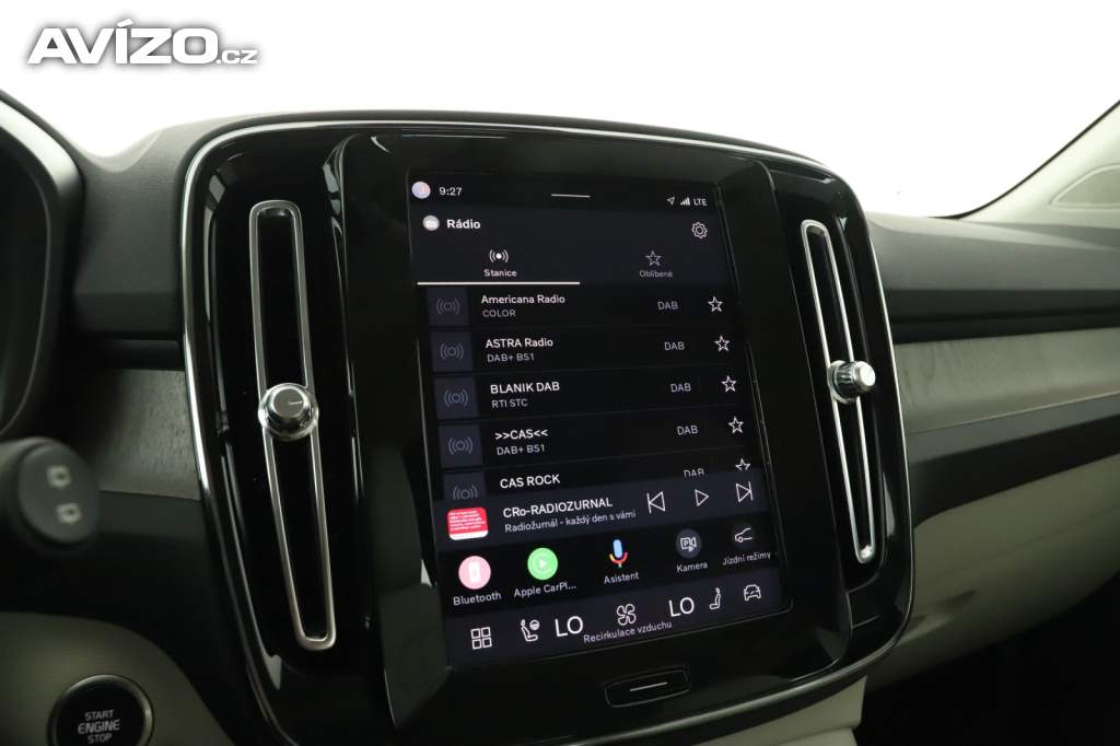 Foto inzerátu Volvo XC40 B4