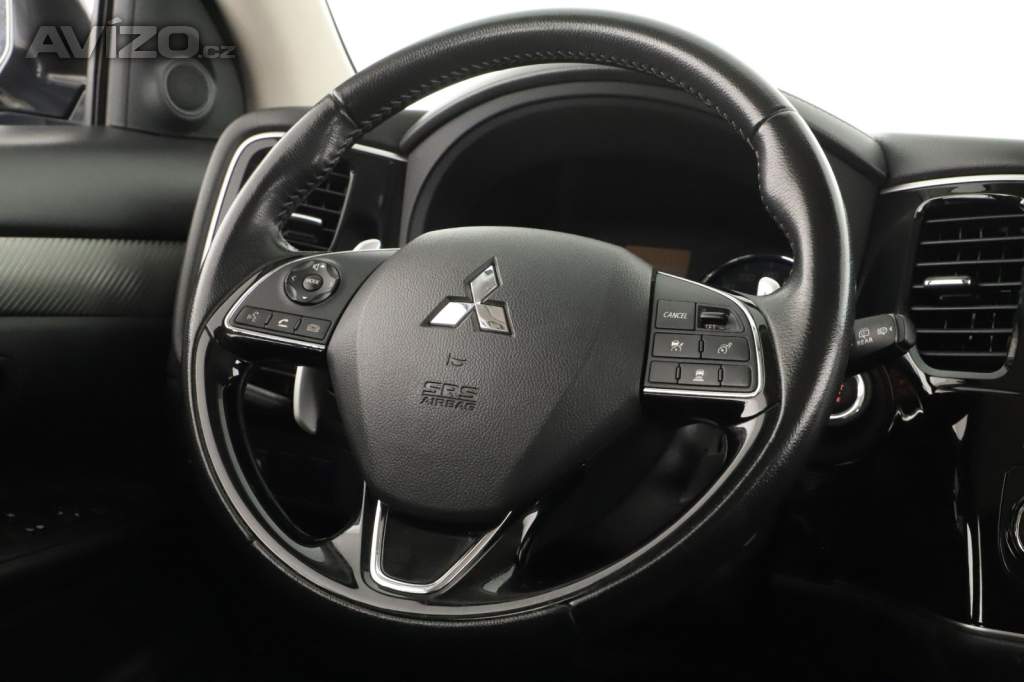 Foto inzerátu Mitsubishi Outlander 2.2 DI-D