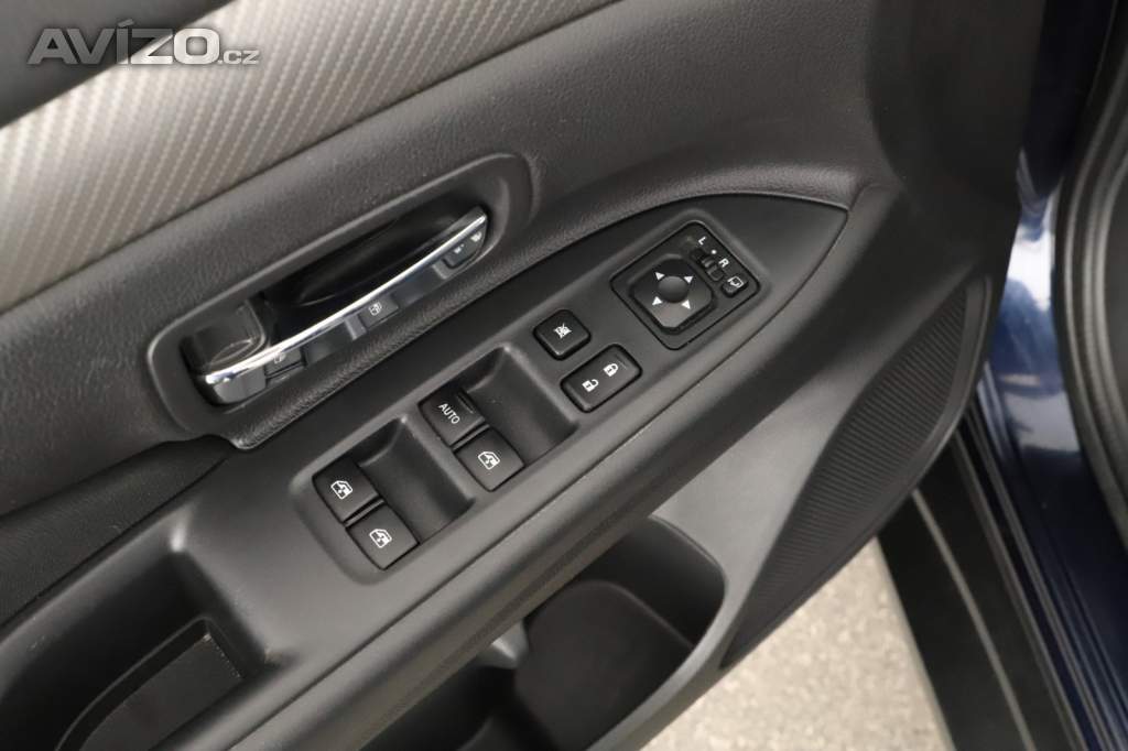 Foto inzerátu Mitsubishi Outlander 2.2 DI-D