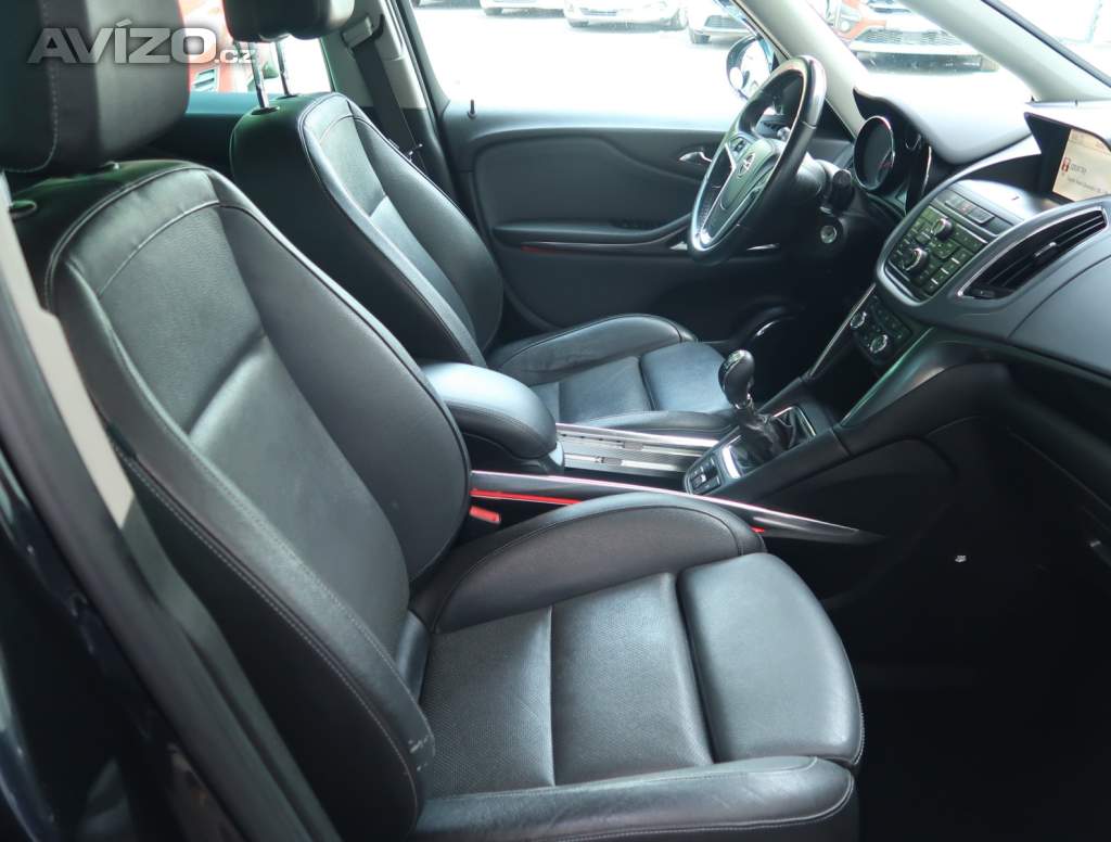 Foto inzerátu Opel Zafira Tourer 1.6 CDTI