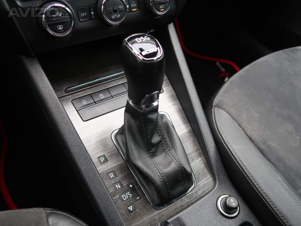 Foto inzerátu Skoda Octavia Scout 2.0 TDI