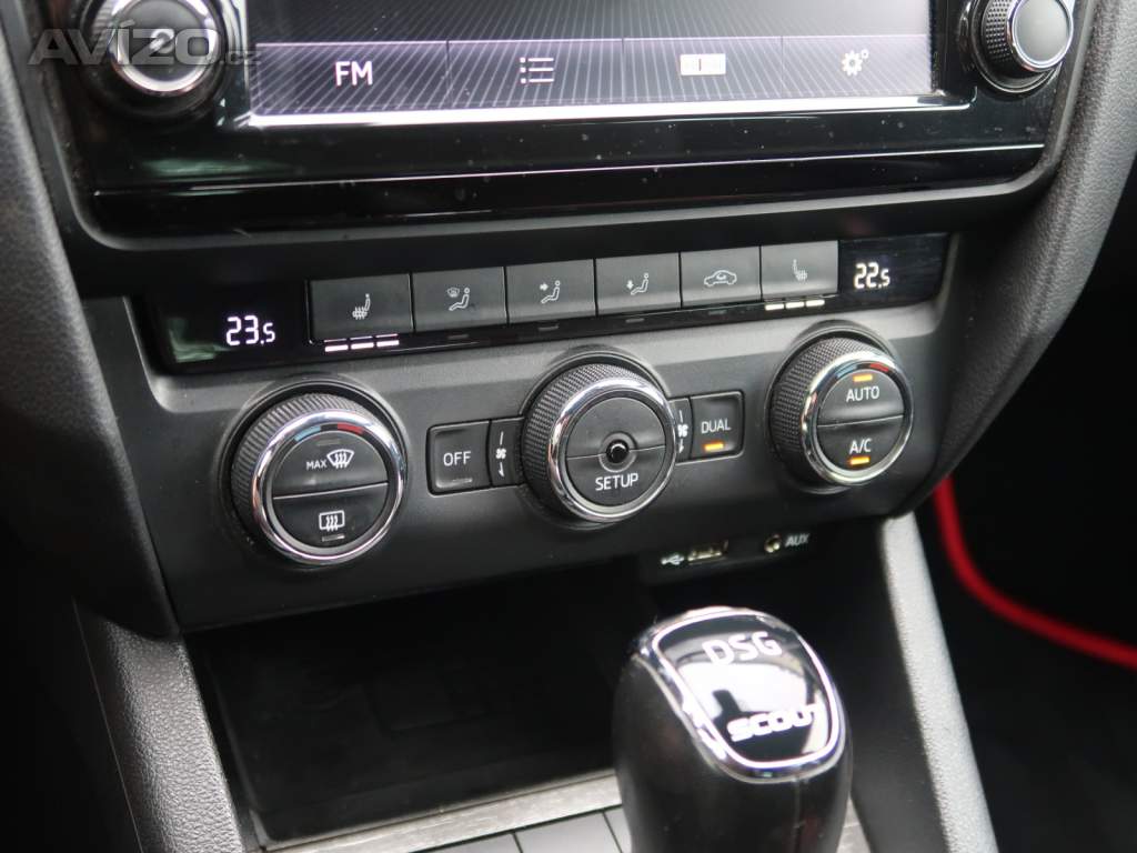 Foto inzerátu Skoda Octavia Scout 2.0 TDI