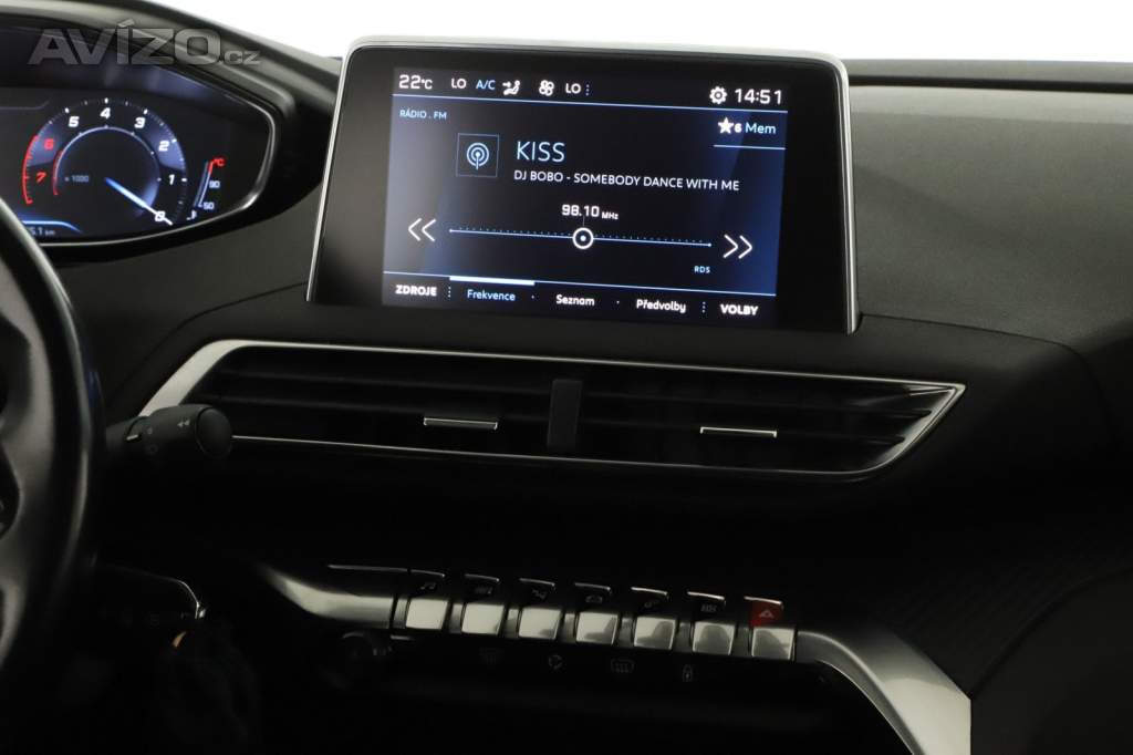Foto inzerátu Peugeot 3008 1.2 PureTech