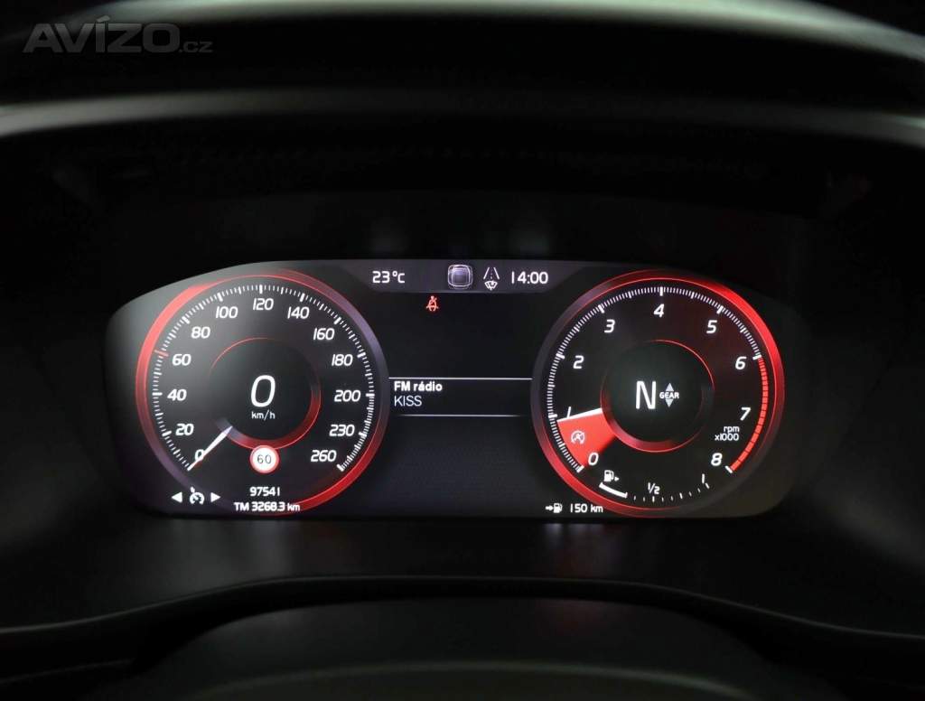 Foto inzerátu Volvo XC40 T3